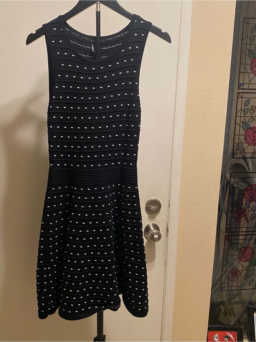 Ann Taylor sleeveless fit and flare black mini dress with white accent size XS